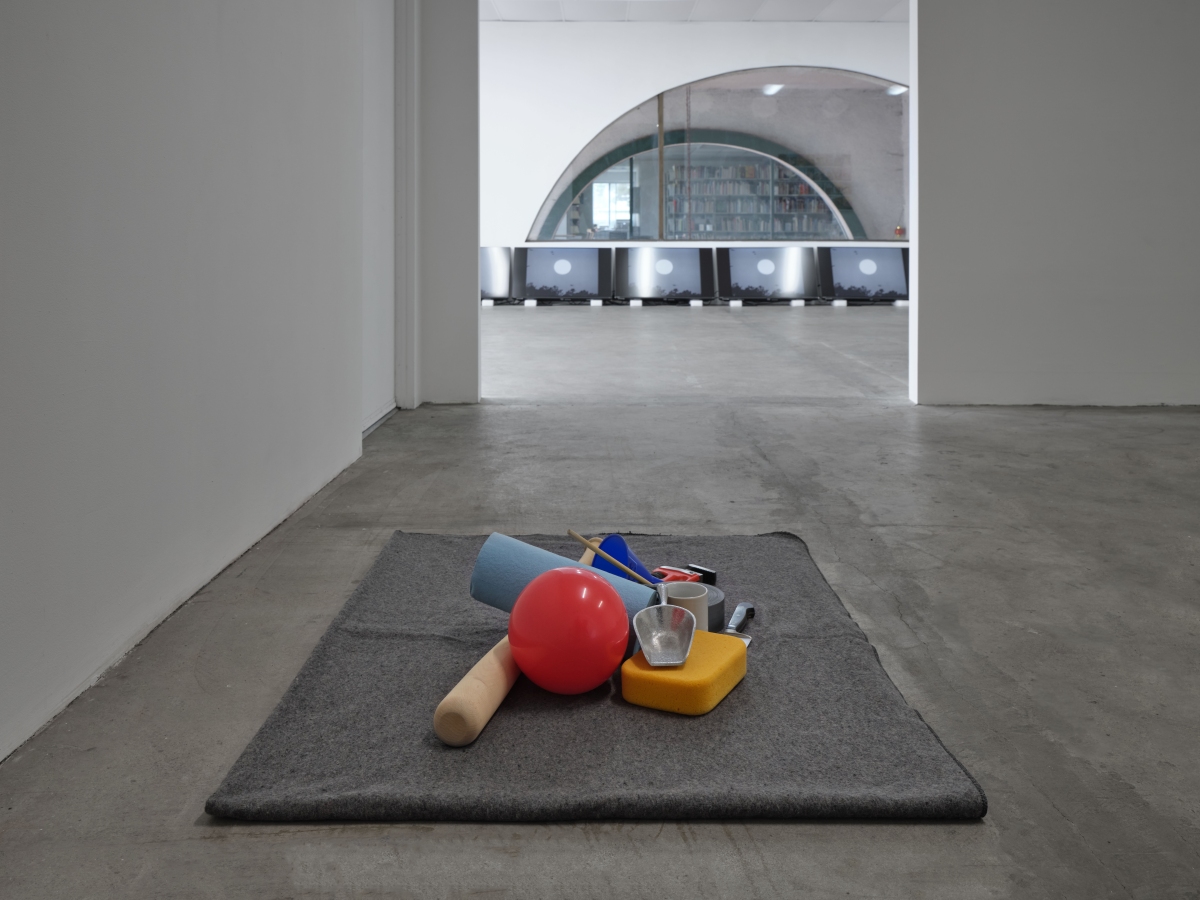 The Sunday of Life - Bel Ami